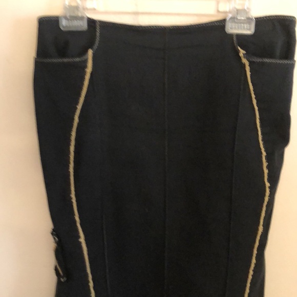 Skirt. - Picture 6 of 7